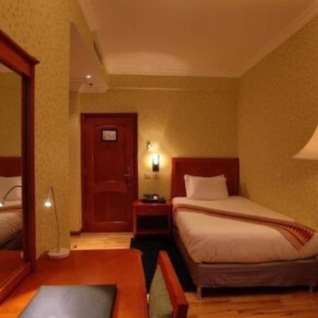 Abyssinia Renaissance Hotel Addis Ababa Exterior photo