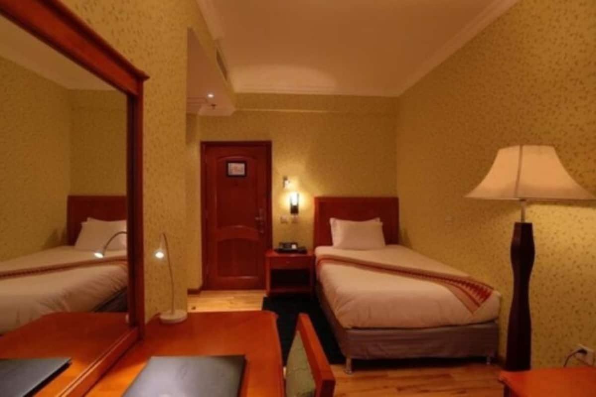 Abyssinia Renaissance Hotel Addis Ababa Exterior photo